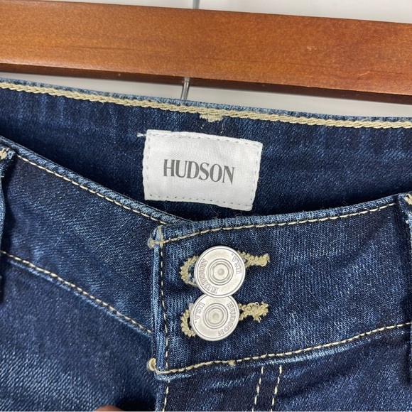 Hudson Jeans Ruby Cuffed Jean Shorts Dark Wash Denim Flap Pockets Size 30 - Picture 4 of 7